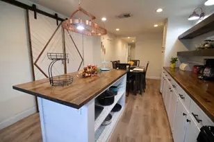 603 Lilly St, Cleburne, TX 76033 - Photo 12