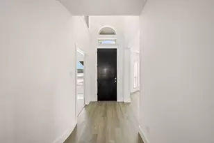 1819 Fannin Dr, Cedar Hill, TX 75104 - Photo 12