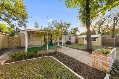 210 Old Mill Lane, Dallas, TX 75217 - Photo 18