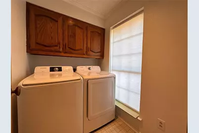 1030 Clinton Street, Carrollton, TX 75007 - Photo 18