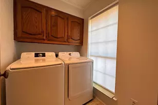 1030 Clinton St, Carrollton, TX 75007 - Photo 18