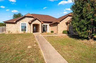 2200 McKeller Rd, Mt Pleasant, TX 75455 - Photo 2