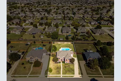 1616 Bassett Hound Drive, Fort Worth, TX 76052 - Photo 40