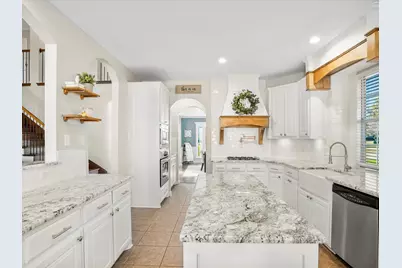 1616 Bassett Hound Drive, Fort Worth, TX 76052 - Photo 14