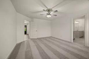 718 Haynie Dr, Runaway Bay, TX 76426 - Photo 22