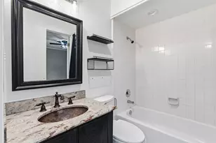 9818 Bent Branch Ln, Dallas, TX 75243 - Photo 12