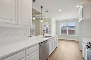 218 Cheyenne Trail, Alvarado, TX 76009 - Photo 12