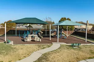 4409 Grassy Glen Dr, Corinth, TX 76208 - Photo 38