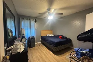 521 E Mason St, Fort Worth, TX 76110 - Photo 8