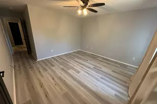 2841 Bluffs Ct, McKinney, TX 75071 - Photo 10