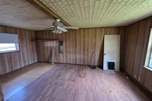 401 Odom St, Cumby, TX 75433 - Photo 16