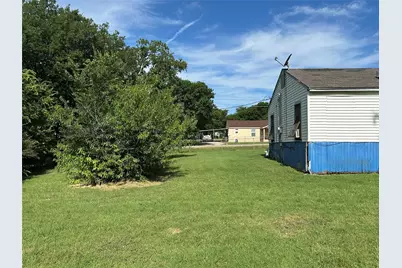 9208 Newhall Street, Dallas, TX 75232 - Photo 6