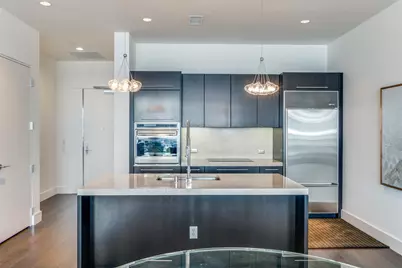 2200 Victory Avenue #701, Dallas, TX 75219 - Photo 12