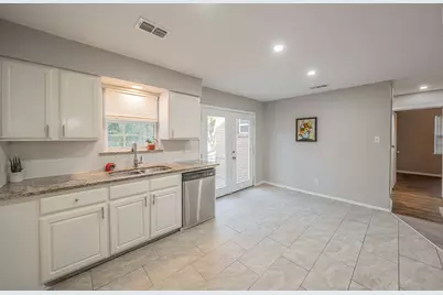 319 Cypress Street, Duncanville, TX 75137 - Photo 16