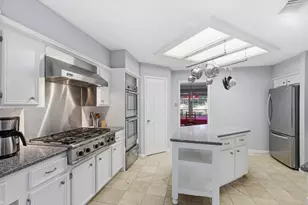 7608 Tallow Dr, Irving, TX 75063 - Photo 12