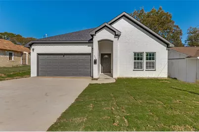 5520 Goodman Avenue, Fort Worth, TX 76107 - Photo 1