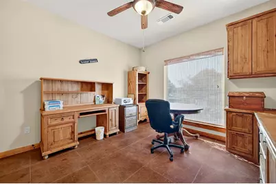 200 Cayuga Trail, Lake Kiowa, TX 76240 - Photo 10