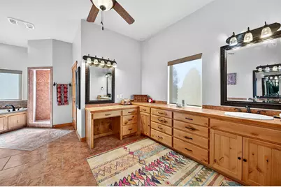 200 Cayuga Trail, Lake Kiowa, TX 76240 - Photo 22