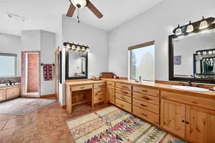 200 Cayuga Trail, Lake Kiowa, TX 76240 - Photo 22