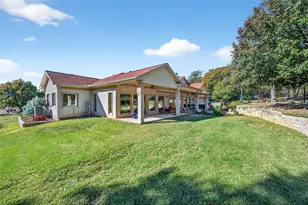 200 Cayuga Trail, Lake Kiowa, TX 76240 - Photo 34