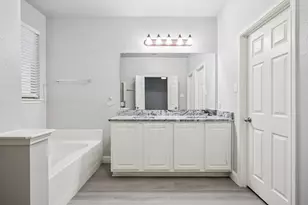 813 Lake Forest Trl, Little Elm, TX 75068 - Photo 14