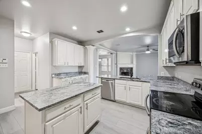 813 Lake Forest Trail, Little Elm, TX 75068 - Photo 8