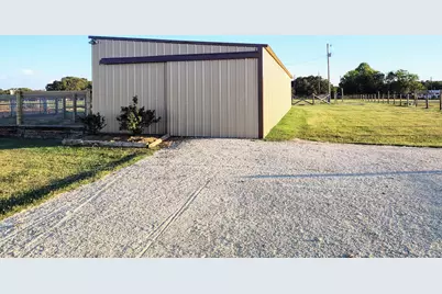 4113 W Line Road, Whitesboro, TX 76273 - Photo 6