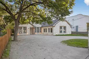 3532 W Jefferson Blvd, Dallas, TX 75211 - Photo 2