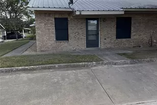 110 N Crockett St, Edgewood, TX 75117 - Photo 1
