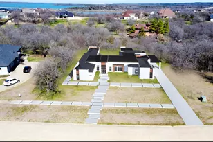 1019 Lighthouse Ct, Grand Prairie, TX 75104 - Photo 1