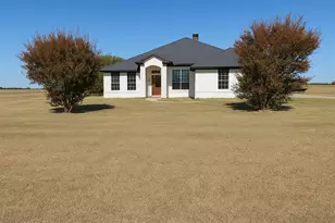 154 Whispering Winds Dr, Gunter, TX 75058 - Photo 1