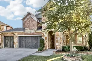 1221 Dakota St, Carrollton, TX 75010 - Photo 2