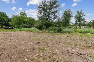 2921 Market Ave, Fort Worth, TX 76106 - Photo 1