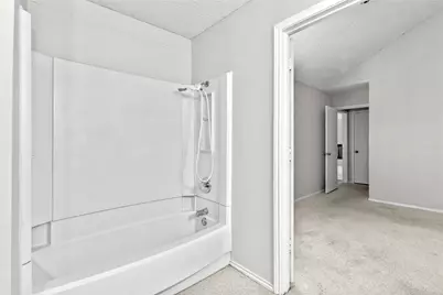 7652 Colorado Creek Court, Fort Worth, TX 76133 - Photo 14