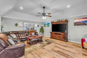 812 E McGee St, Sherman, TX 75090 - Photo 4