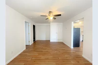 2309 Wesley Street #B, Greenville, TX 75401 - Photo 8