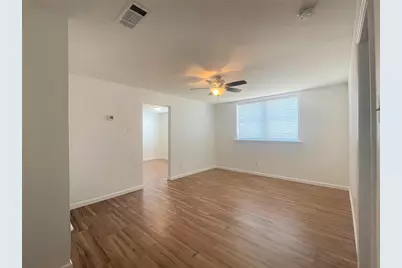 2309 Wesley Street #B, Greenville, TX 75401 - Photo 10