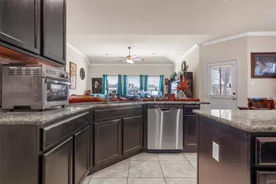 254 Woodhaven Trail, Waco, TX 76657 - Photo 6