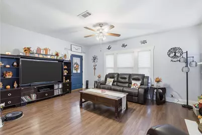 618 Granbury Street, Cleburne, TX 76033 - Photo 20