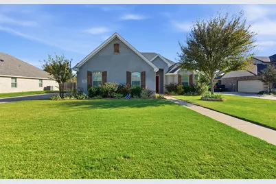 1617 Hawthorne Street, Cleburne, TX 76033 - Photo 4