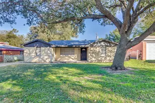 8552 Gibbs Dr, White Settlement, TX 76108 - Photo 1