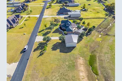 2200 Twin Creeks Court, Pilot Point, TX 76258 - Photo 34