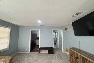 5629 Wainwright Dr, Fort Worth, TX 76112 - Photo 4