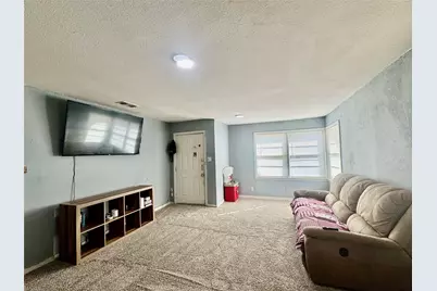 5629 Wainwright Drive, Fort Worth, TX 76112 - Photo 2