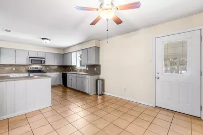 279 Rs County Road 3120, Emory, TX 75440 - Photo 8