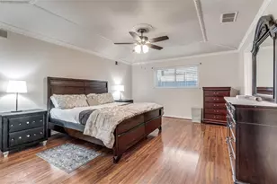 9718 Burney Dr, Dallas, TX 75243 - Photo 12