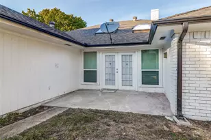 9718 Burney Dr, Dallas, TX 75243 - Photo 22