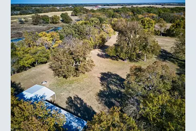 956 County Road 4231, Bonham, TX 75418 - Photo 14