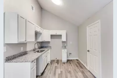 456 Little Valley Court, Fort Worth, TX 76108 - Photo 8