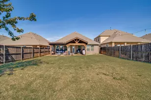 634 Jamestown Ln, Fate, TX 75189 - Photo 18